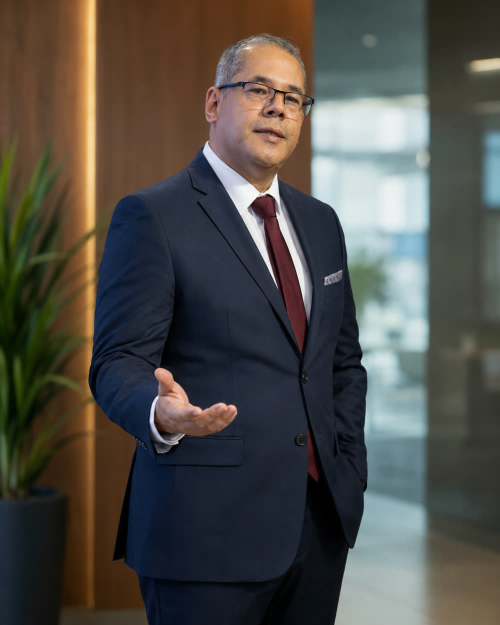 Edmilson Iareski, corretor de imóveis e líder empresarial em Foz do Iguaçu